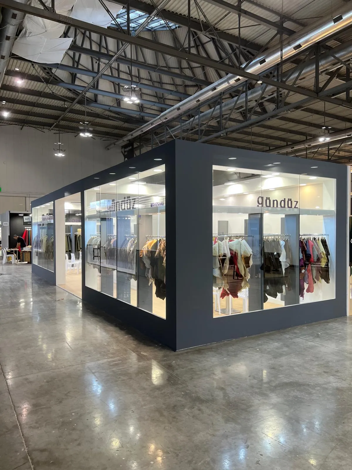 Trade show stand built by Stanport — 19