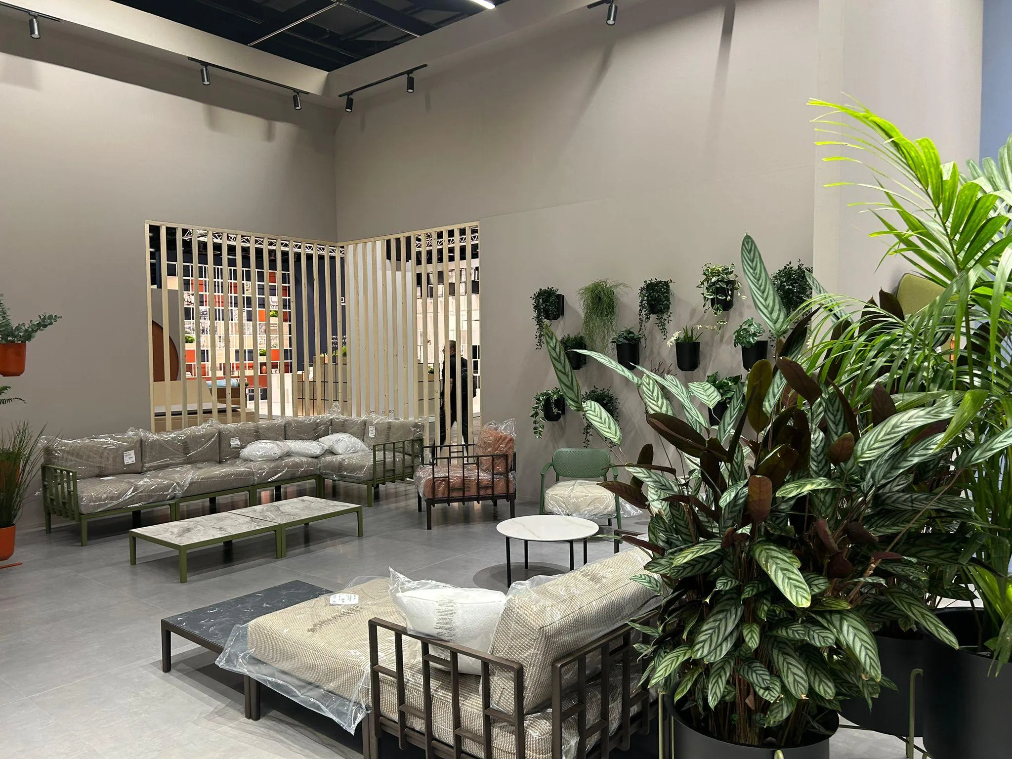 Trade show stand built by Stanport — 24